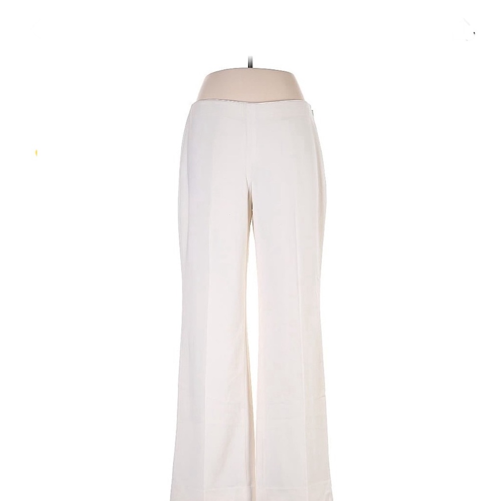White House Black Market cream off white dress pants with side zipper
Size8R